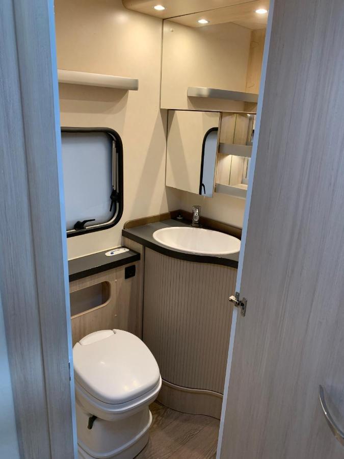 Przyczepy Kempingowe Vip - Osrodek Na Klifie Village - Hel Helska 11 Εξωτερικό φωτογραφία