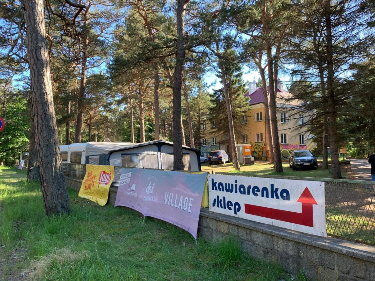Przyczepy Kempingowe Vip - Osrodek Na Klifie Village - Hel Helska 11 Εξωτερικό φωτογραφία